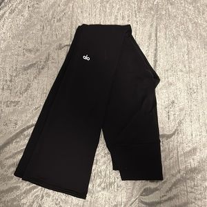 ALO bootcut leggings
